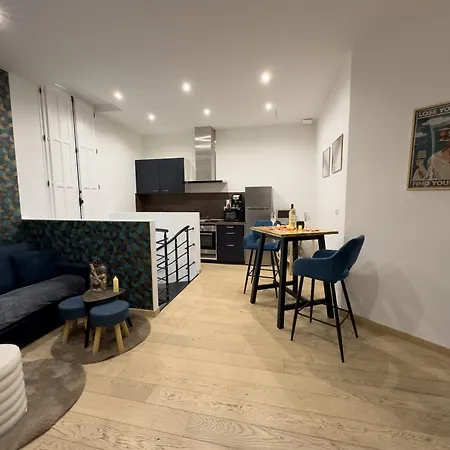 Mieuxqualhotel Jacuzzi Privatif La Parenthese Bordeaux